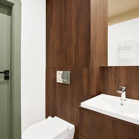 Jaracza W Scislym Centrum Z Miejscem Parkingowym Διαμέρισμα *