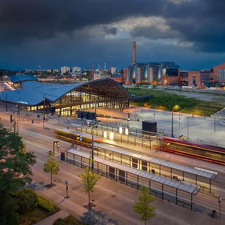 Apartamento Jaracza W Scislym Centrum Z Miejscem Parkingowym