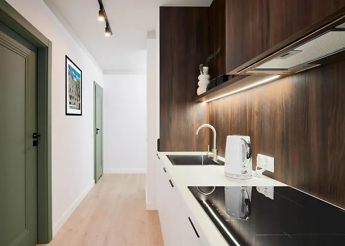 Apartamento Jaracza W Scislym Centrum Z Miejscem Parkingowym *